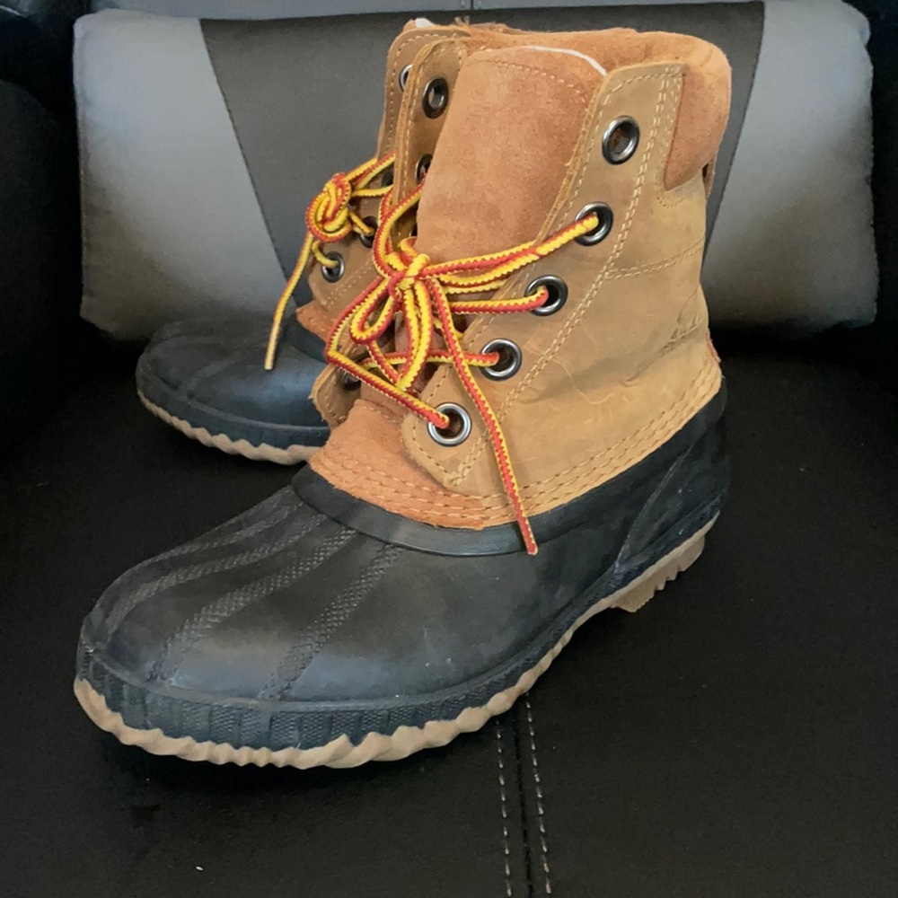 Youth Sorel Waterproof Duck Boot size 3
